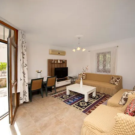 Central Near Beach In Bodrum