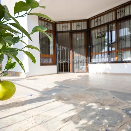 Central Near Beach In Bodrum فيلة غوموشْلوك