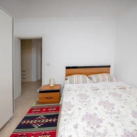 Central Near Beach In Bodrum * 古穆斯卢克
